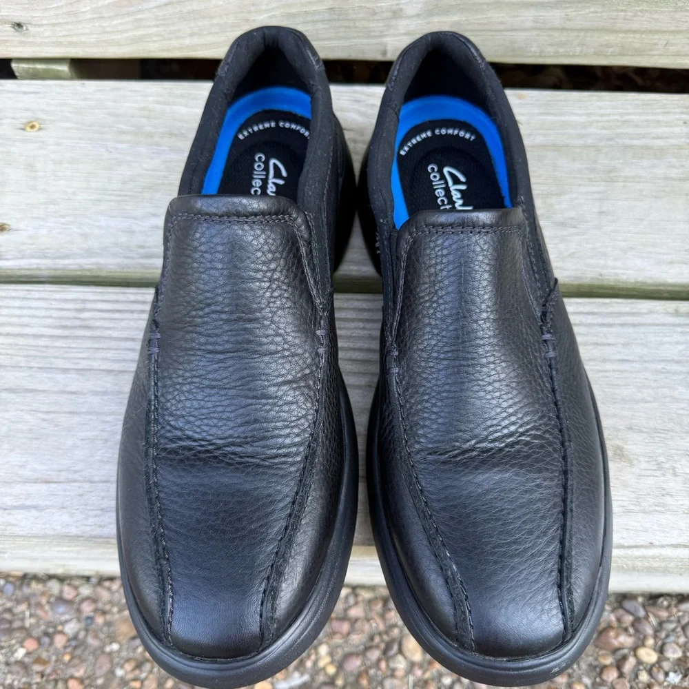 Clarks Leather Loafers Comfort Rubber Outsole SZ 9.5 M Casual